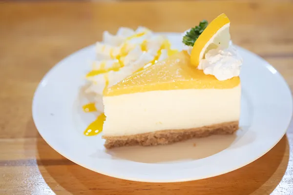 What-is-Lemon-Cake-1